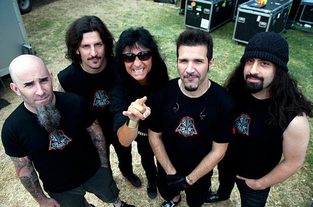 Anthrax sunt dați în judecată pentru plagiat